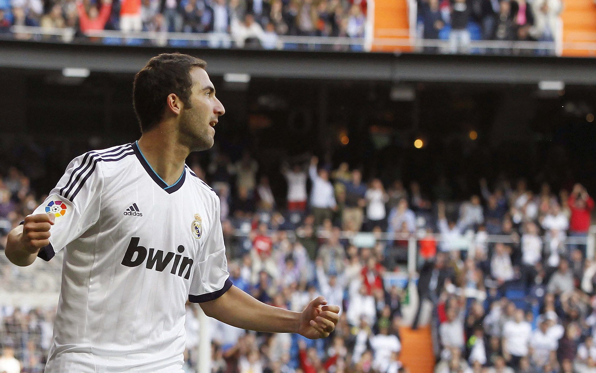 爵士对阵勇士，米切尔的个人人造奇迹全场轰炸！，nba爵士米切尔受伤